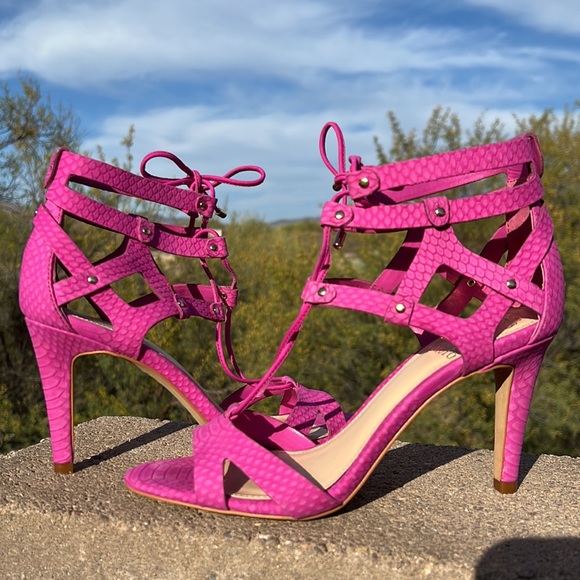 Vince Camuto Pink Orchid Strappy High Heel Summer Sandals - Picture 9 of 17